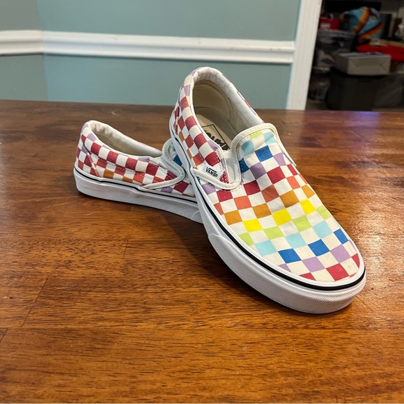 Vans rainbow Colorful Checkered Slip-On Sneakers mens 7 women’s 8.5 - Picture 1 of 12